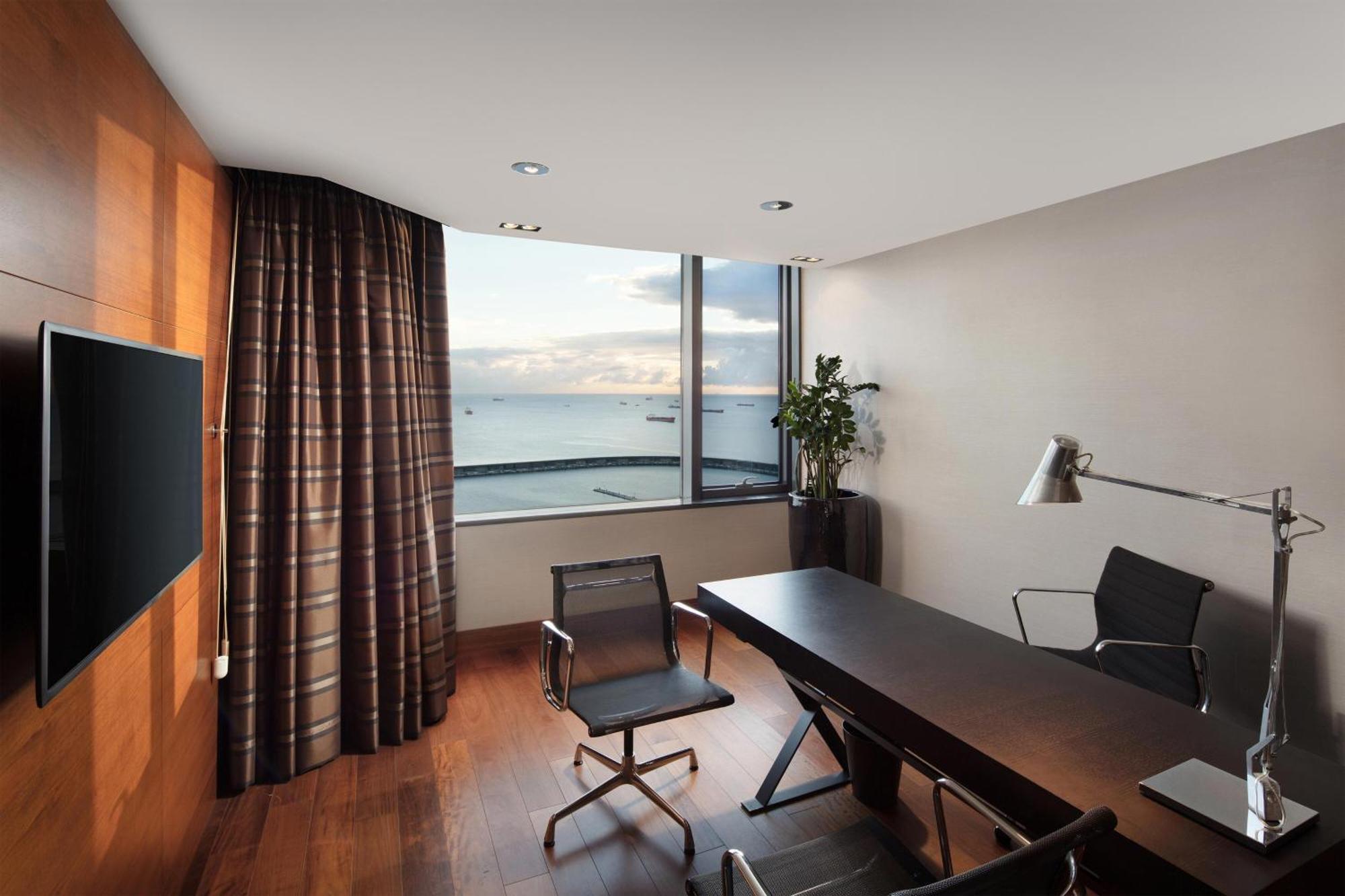 Sheraton Istanbul Atakoy Hotel Exterior foto Office at the Westin Harbour View